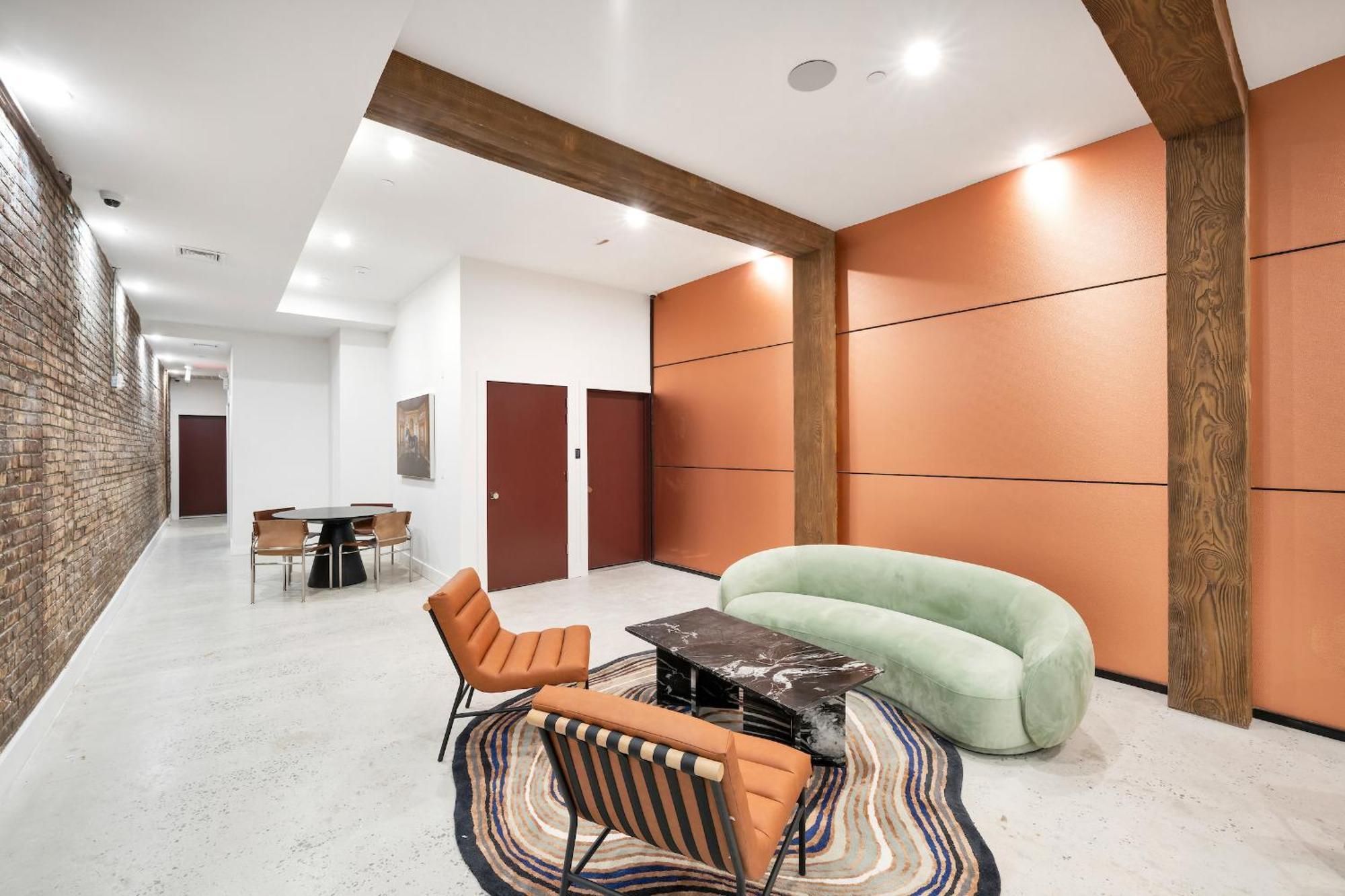 Holiday home Landmarked Nyc Townhome - Sleeps 10 -group-friendly New York